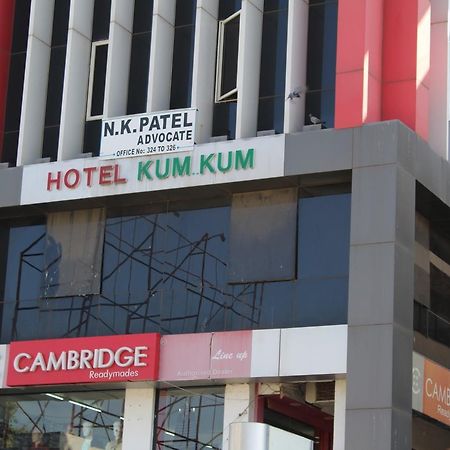 Hotel Kum Kum Adalaj 외부 사진