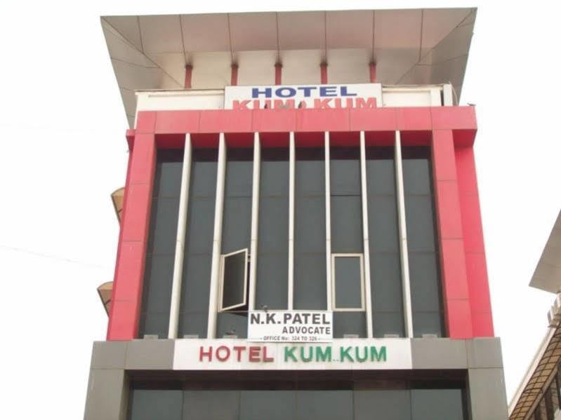 Hotel Kum Kum Adalaj 외부 사진